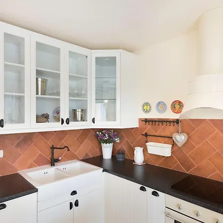 بيت للعطل V&v روغوزنيكا