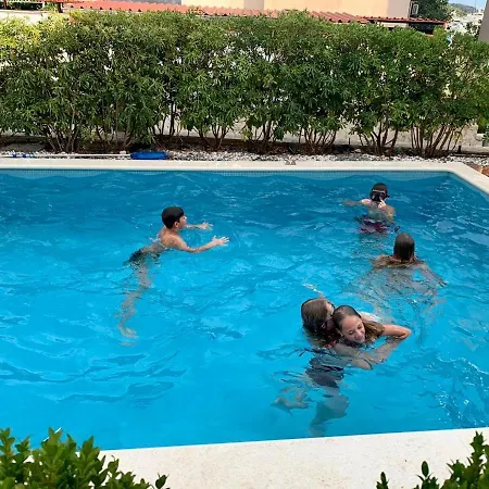 V&v Holiday home Rogoznica (Sibenik-Knin)