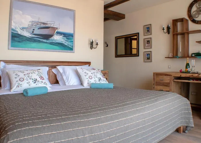 V&v Rogoznica (Sibenik-Knin)